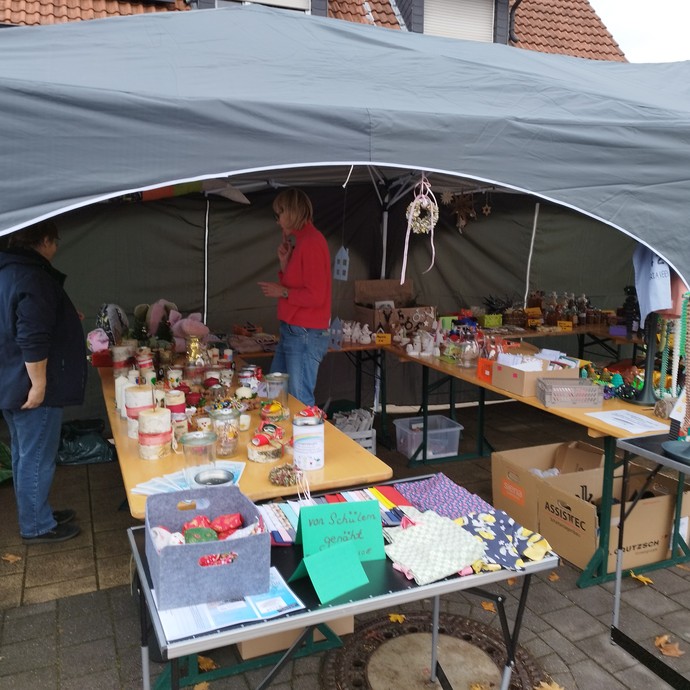 None (vergrößerte Bildansicht wird geöffnet)