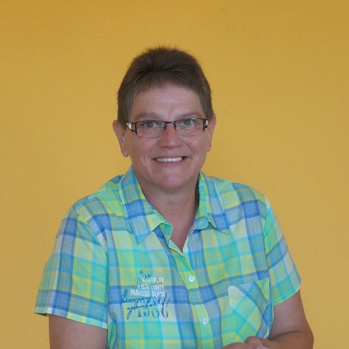 Das Foto zeigt Frau Schumacher, die Leitung des pflegerischen Dienstes der Brückenschule bis Oktober 2023
